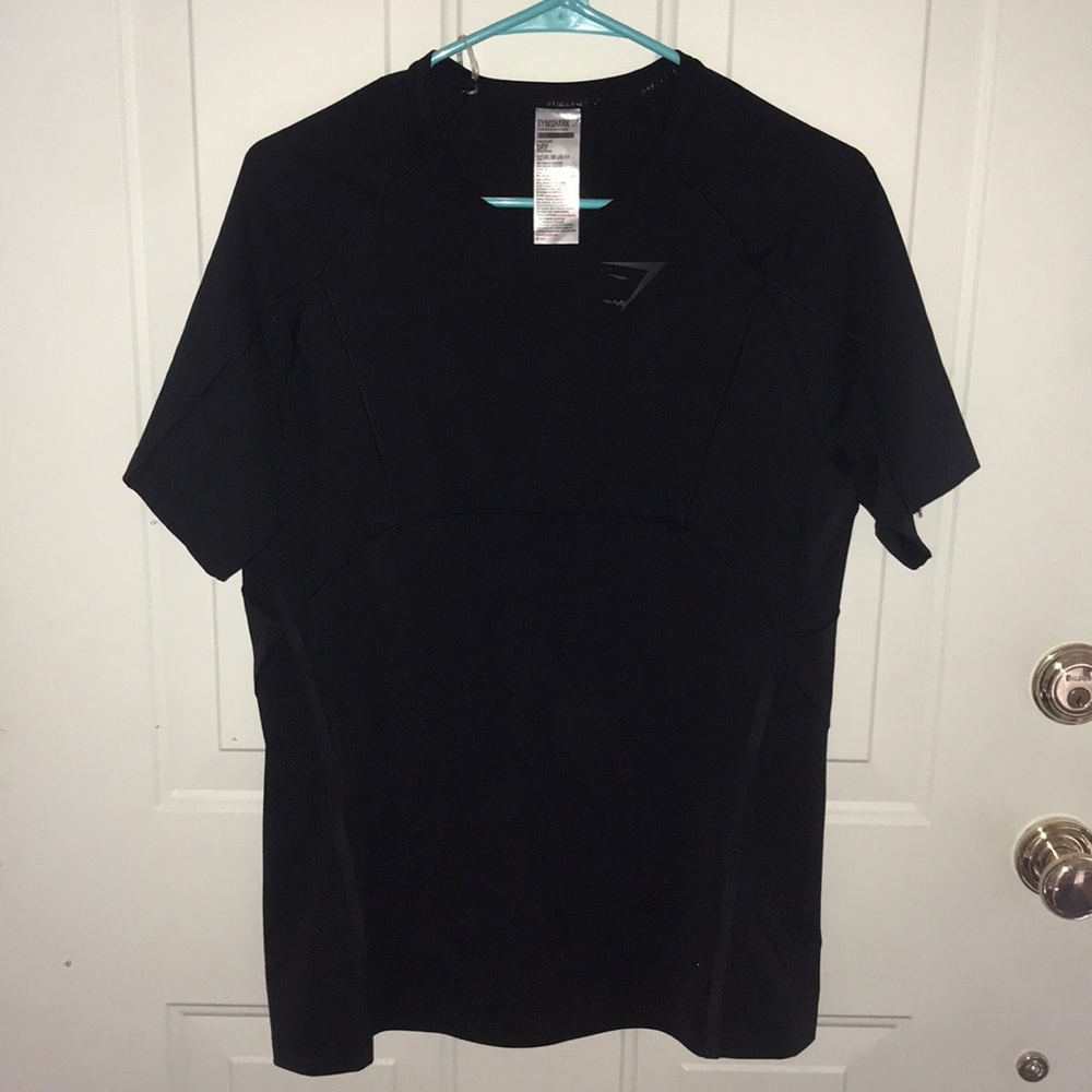 Black men’s athletic dry short sleeve shirt